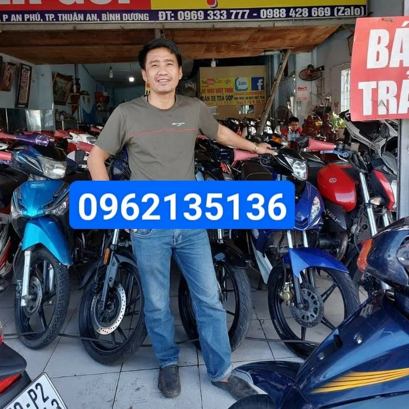 Cửa hàng xe máy Việt Thái 2