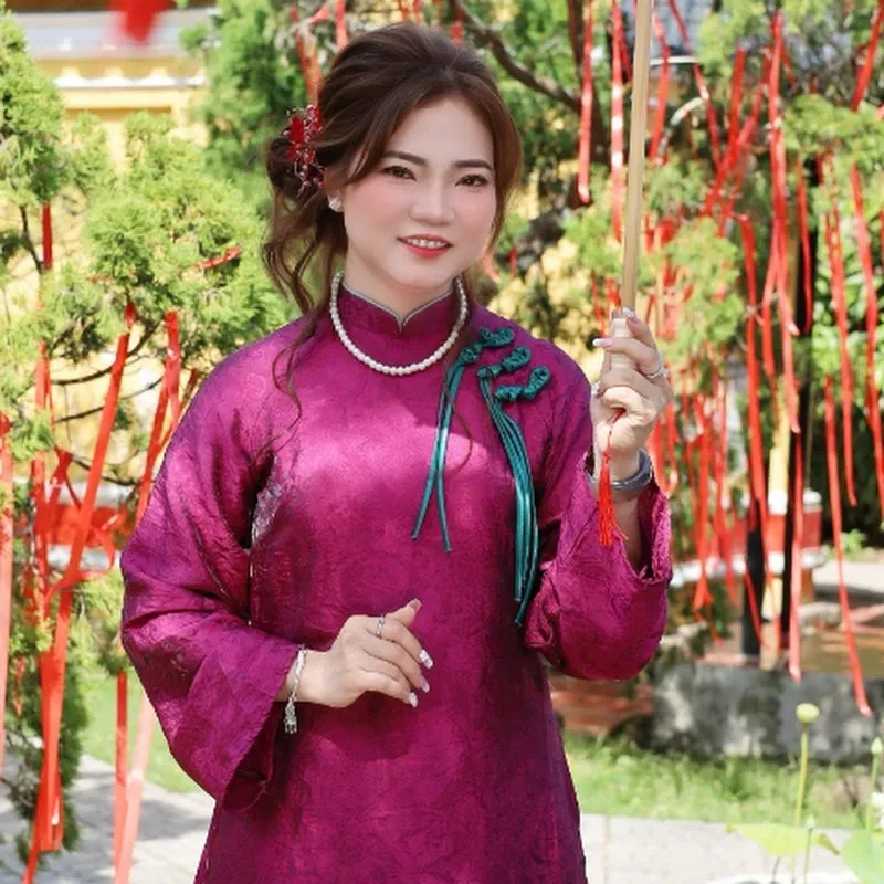 Thùy Trang Phôi Mai Vàng